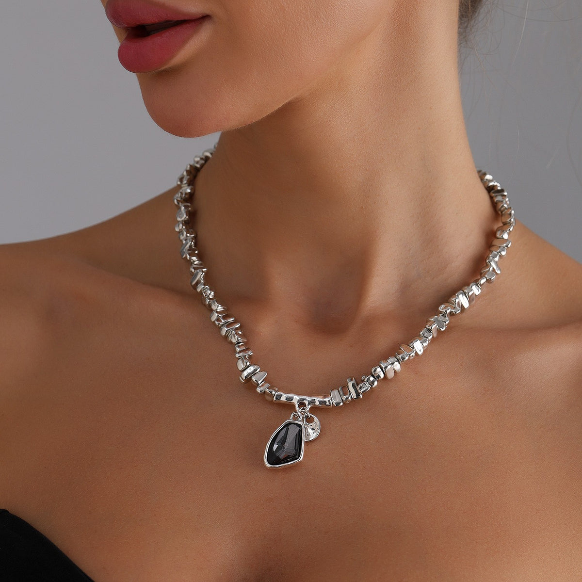 Classy Irregular Stone Necklace and Bracelet Set