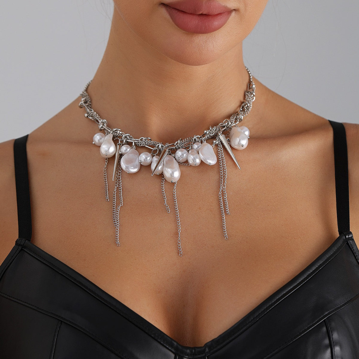 Classy Baroque Pearl Spike Choker Necklace