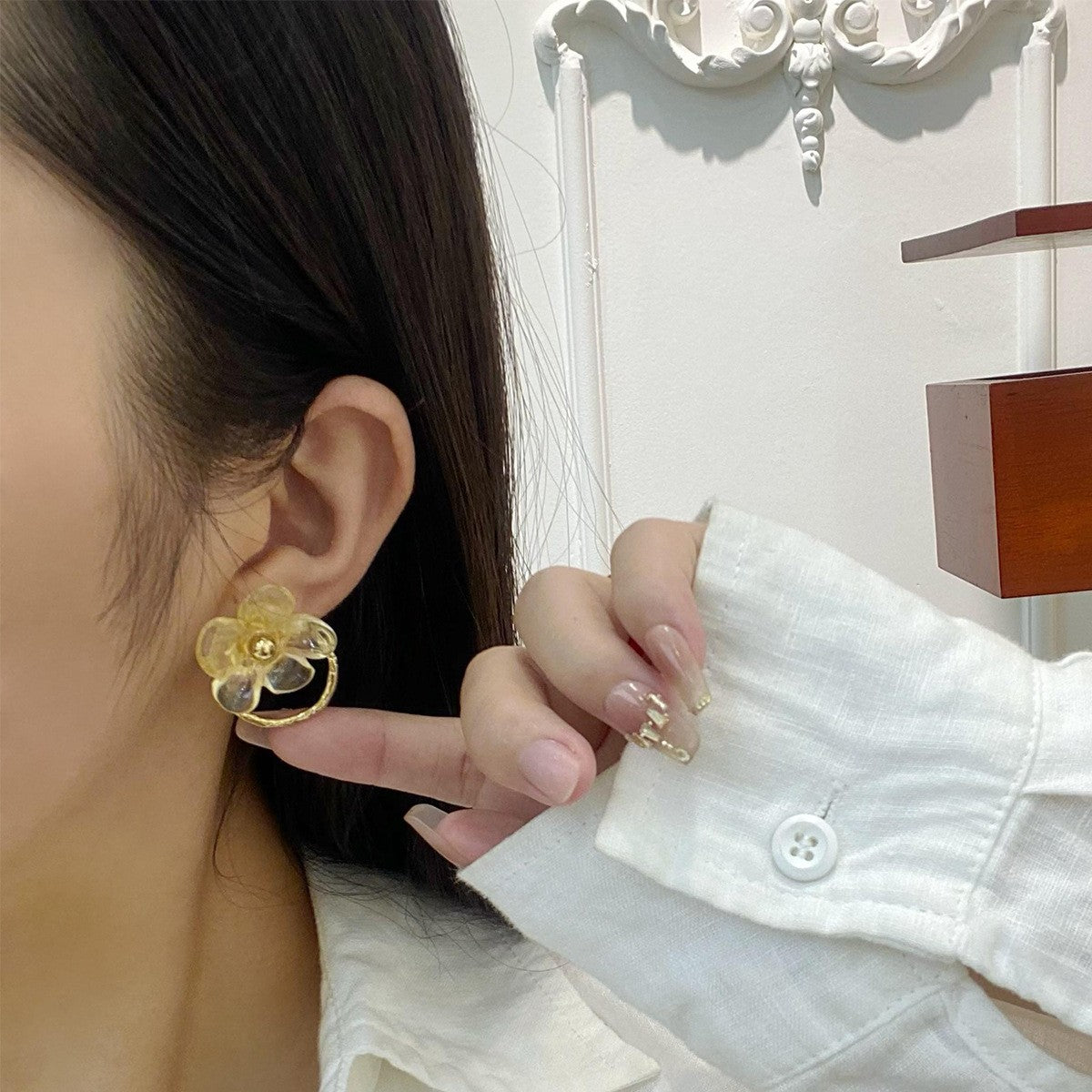 Classy Translucent Resin Flower Hoop Earrings