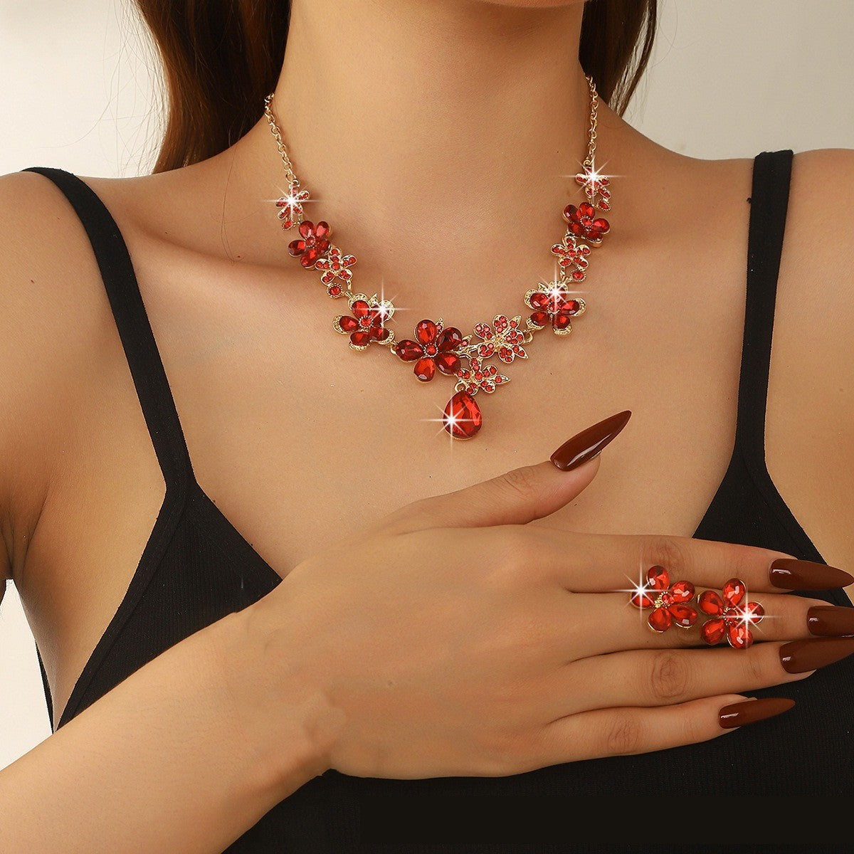 Elegant Emerald Floral Necklace & Earring Set