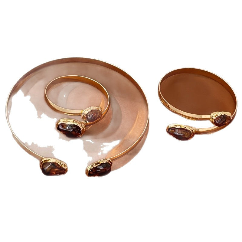 Classy Amber Stone Cuff Bracelet Set