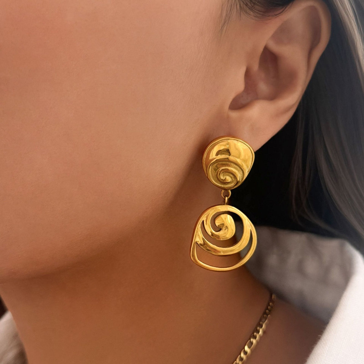 18k Classy Spiral Drop Earrings