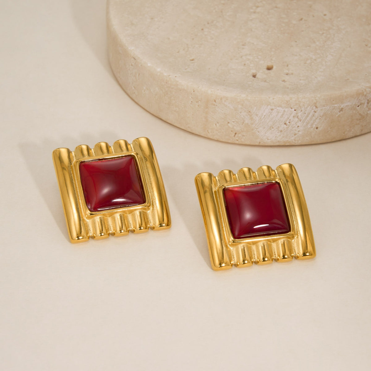 18k Vintage Red Square Stud Earrings