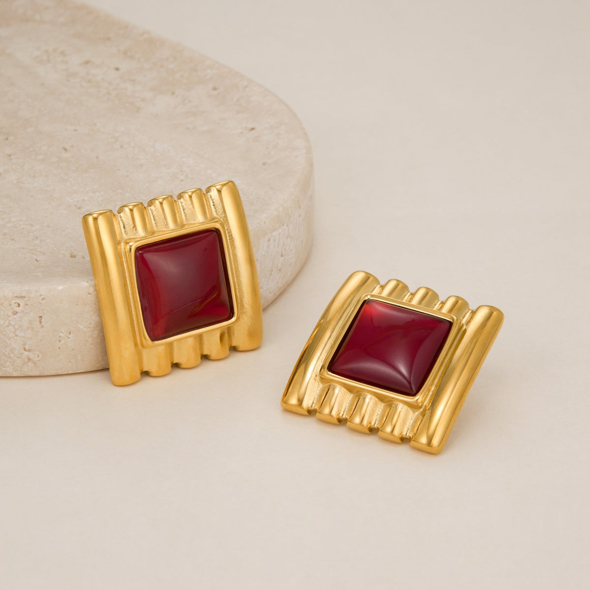 18k Vintage Red Square Stud Earrings