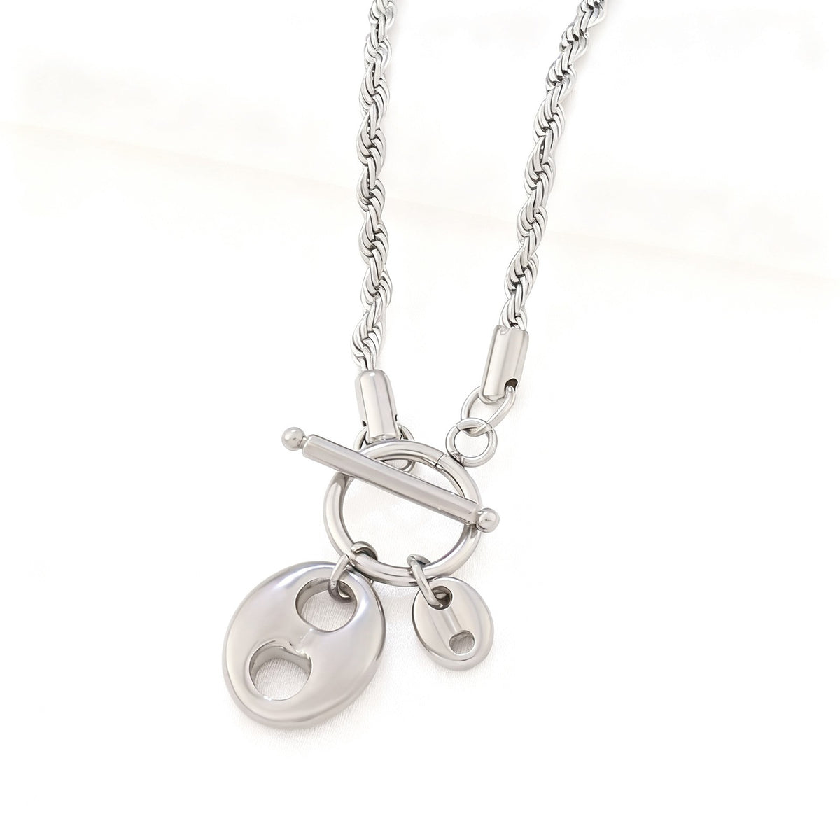 Classy Geometric OT Clasp Necklace