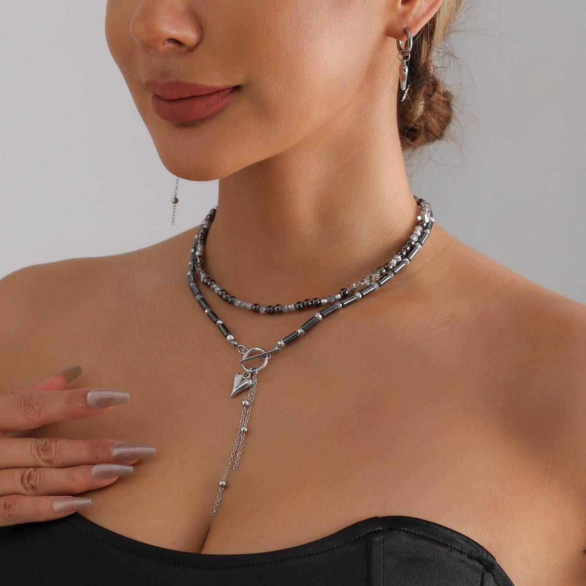 Edgy Dark Beaded Heart Lariat Necklace and Earring Set