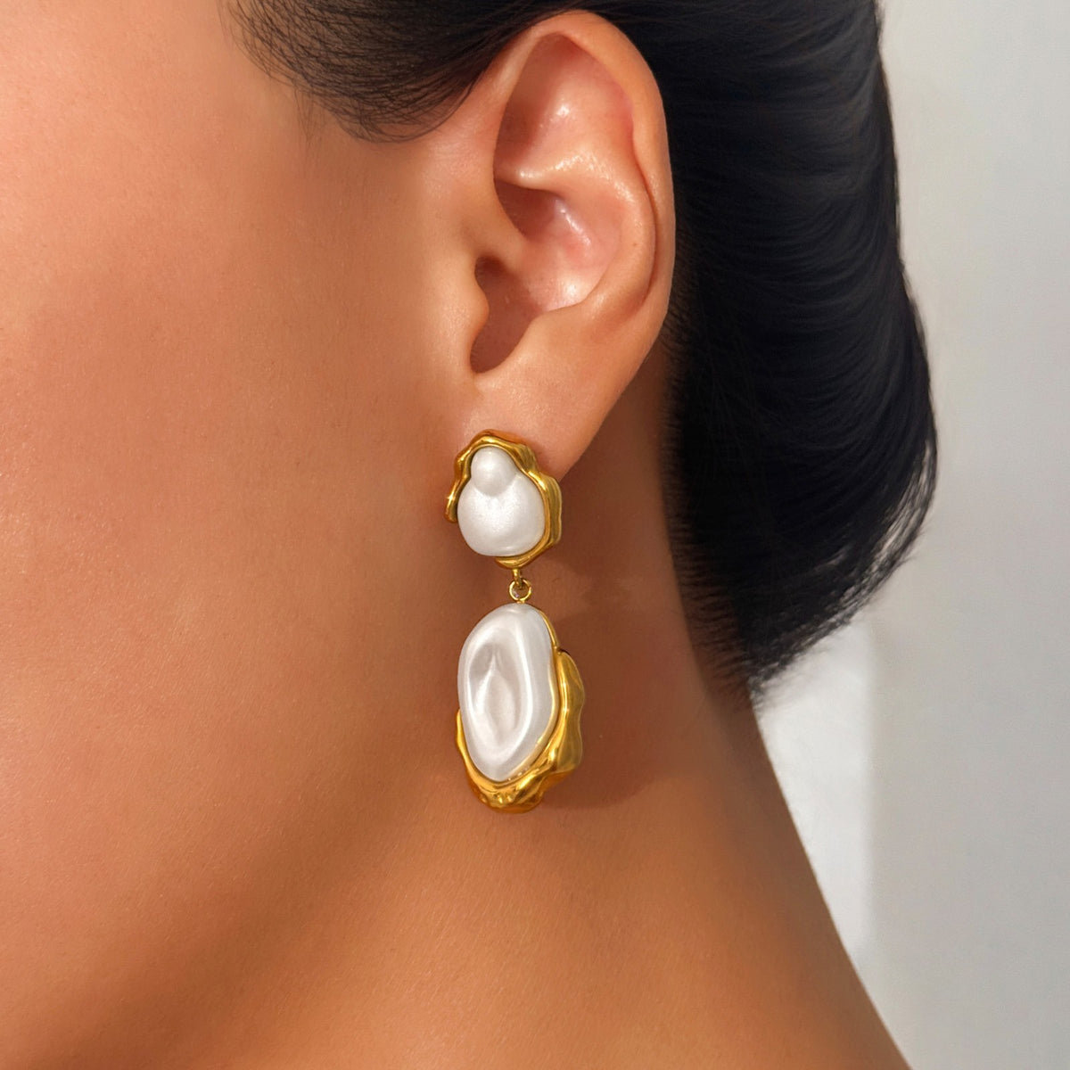 18k Classy Baroque Pearl Drop Earrings