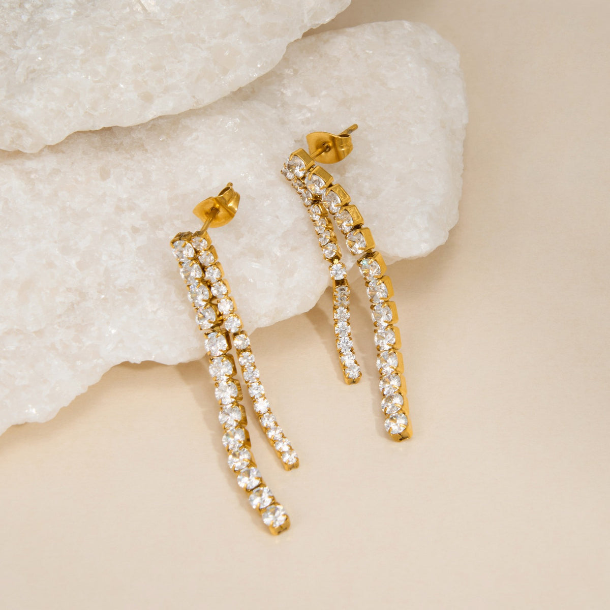 18k Classy Linear Rhinestone Drop Earrings
