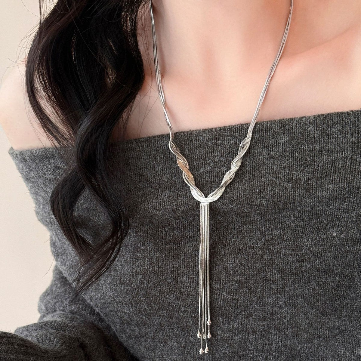 Elegant Twisted Rope Tassel Necklace