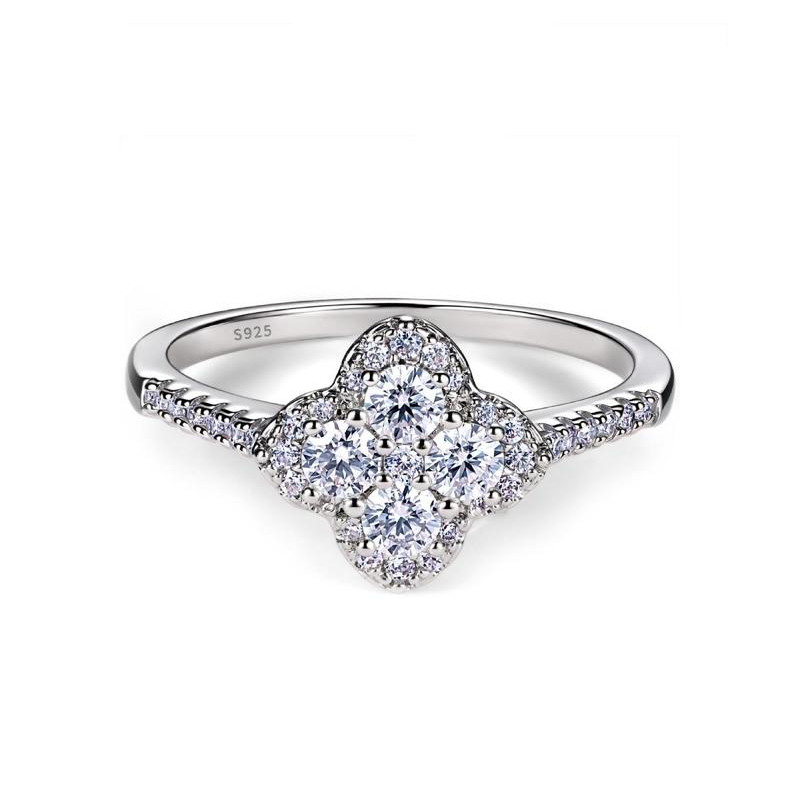 S925 Elegant Clover Moissanite Ring