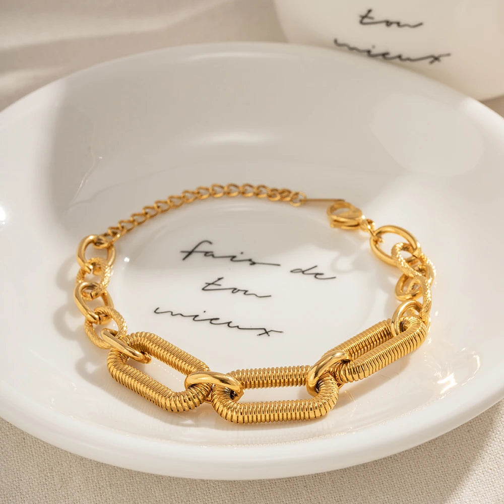 Chunky Multi Textured Paperclip Contrast Bracelet