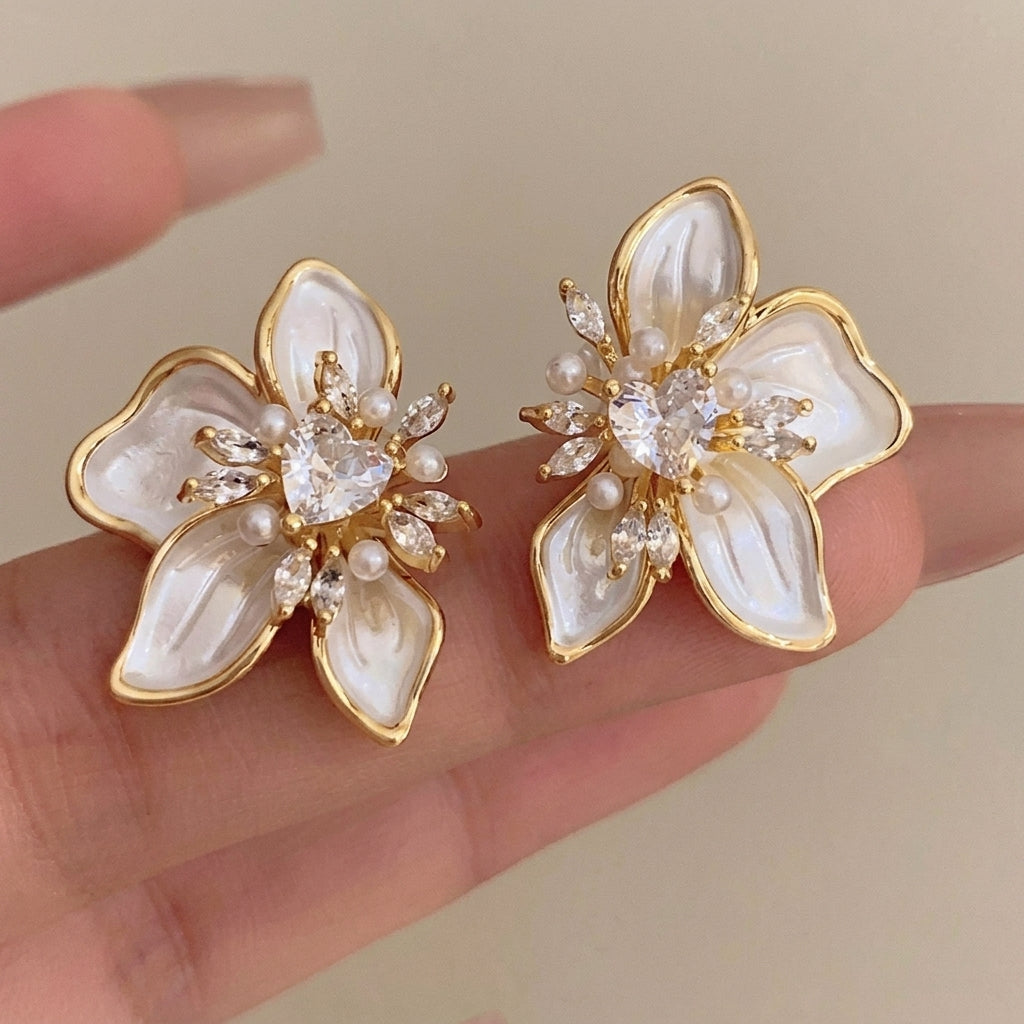 Elegant Heart Floral Pearl Earrings