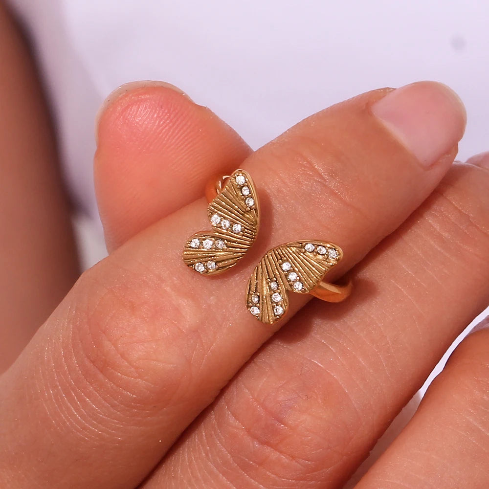 18k Diamond Accented Textured Open Butterfly Ring