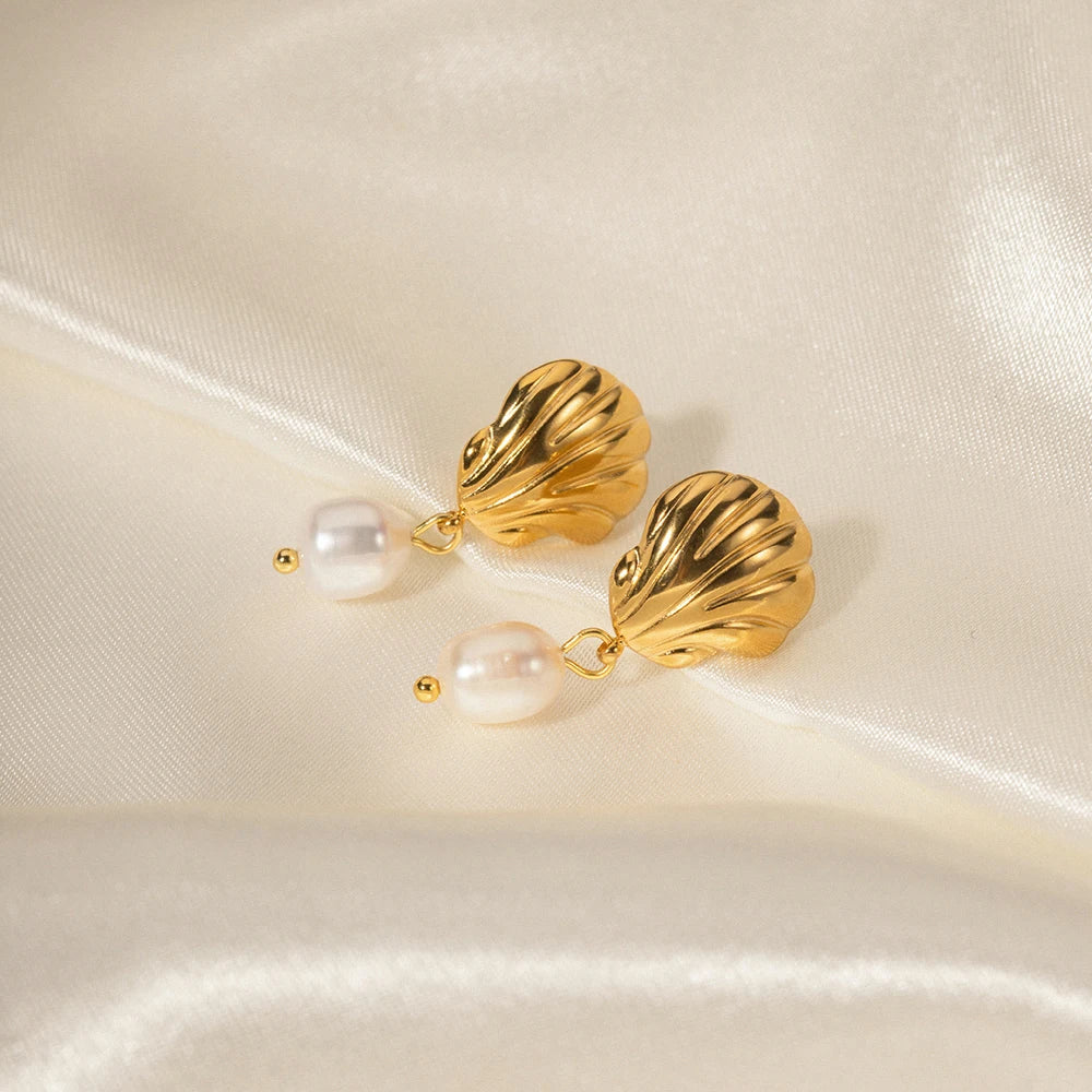 Dainty Sea Shell Pearl Earrings