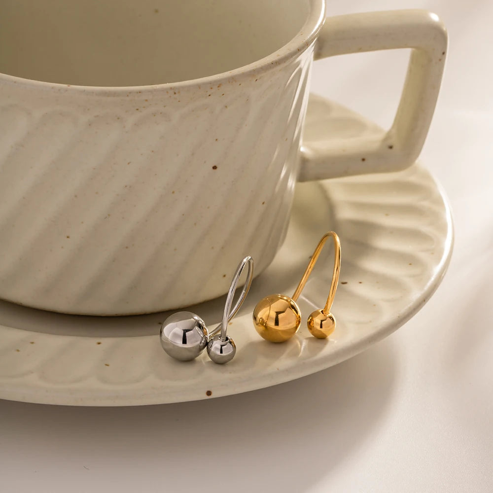 18k Bold Two Ball Open Ring