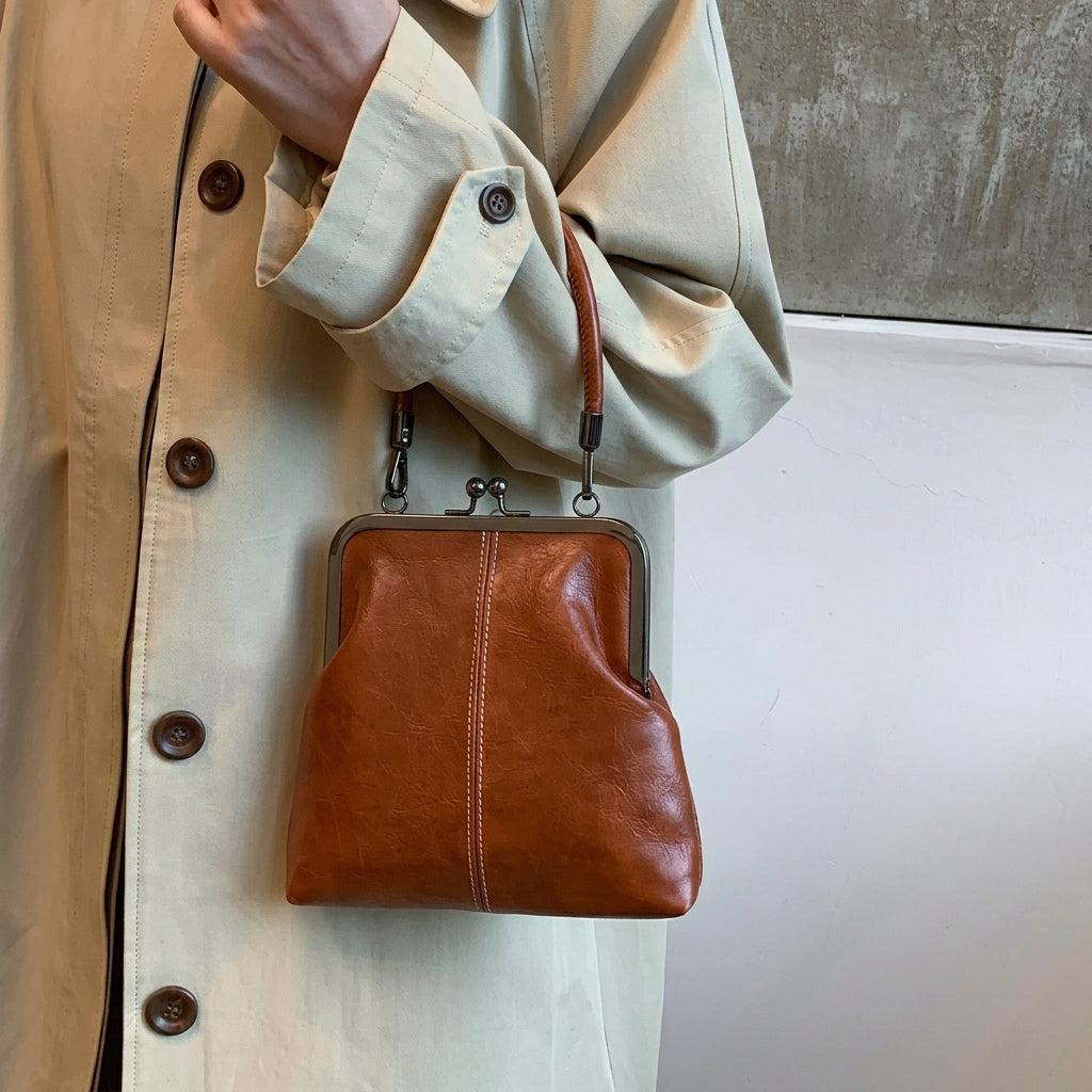 Vintage Inspired Kiss-Lock Satchel Bag
