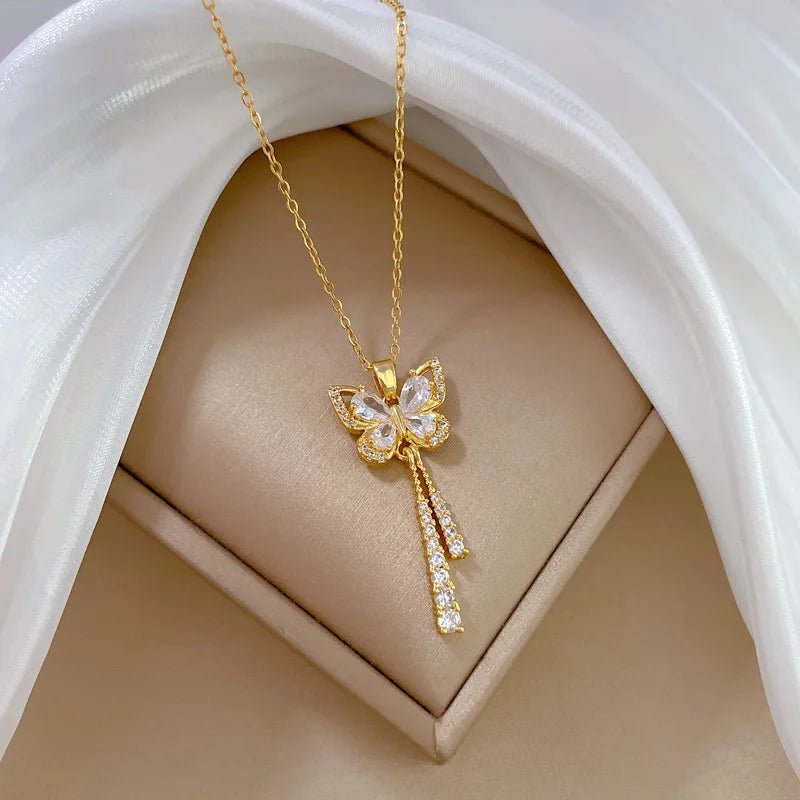 Charming Butterfly Diamond Dazzle Necklace - Veinci