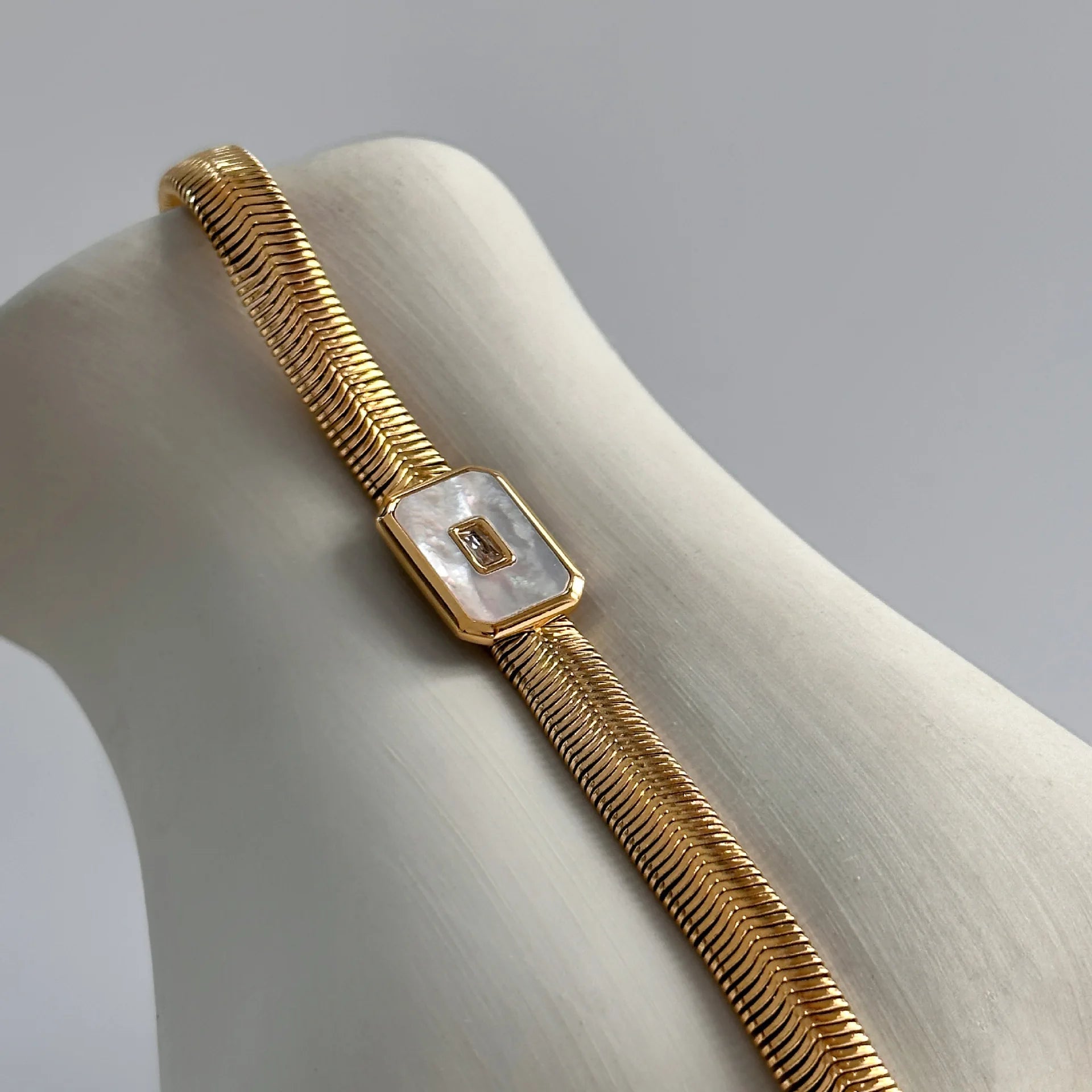 Chunky Chain & Herringbone Bracelets - Veinci