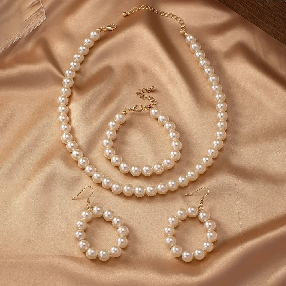 Classy Beaded Pearl Necklace, Bracelet, and Earring Set - Veinci