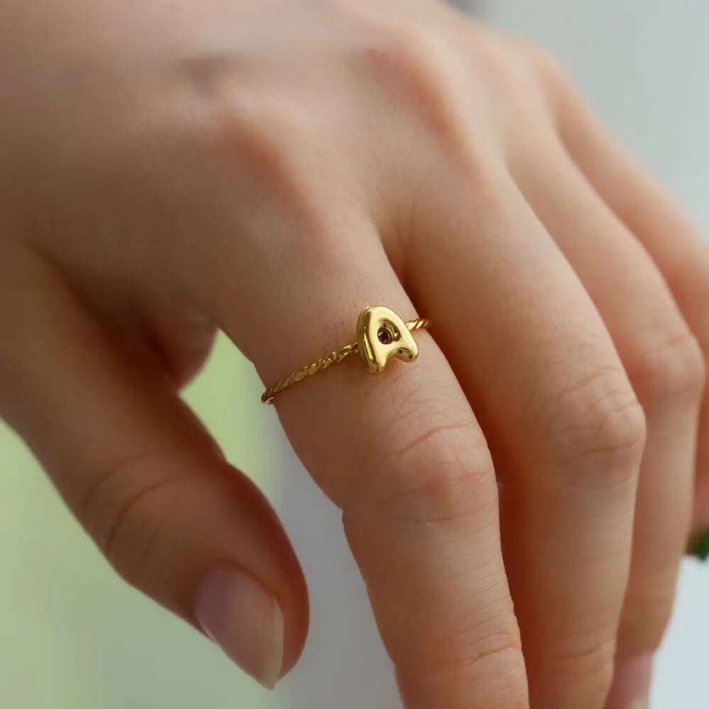 Dainty Adjustable Bubble Letter Initial Ring - Veinci