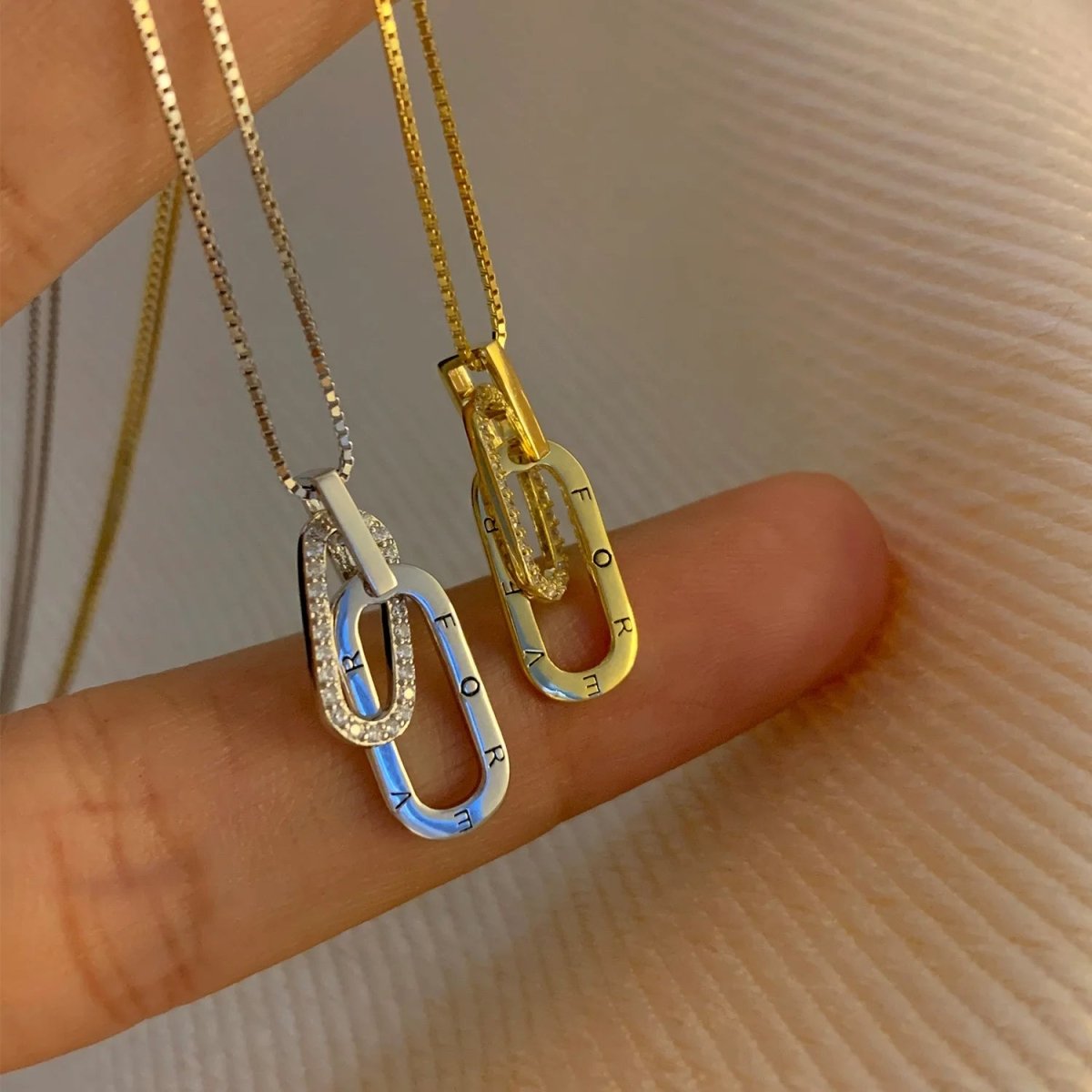 Dainty Forever Paperclip Love Necklace - Veinci