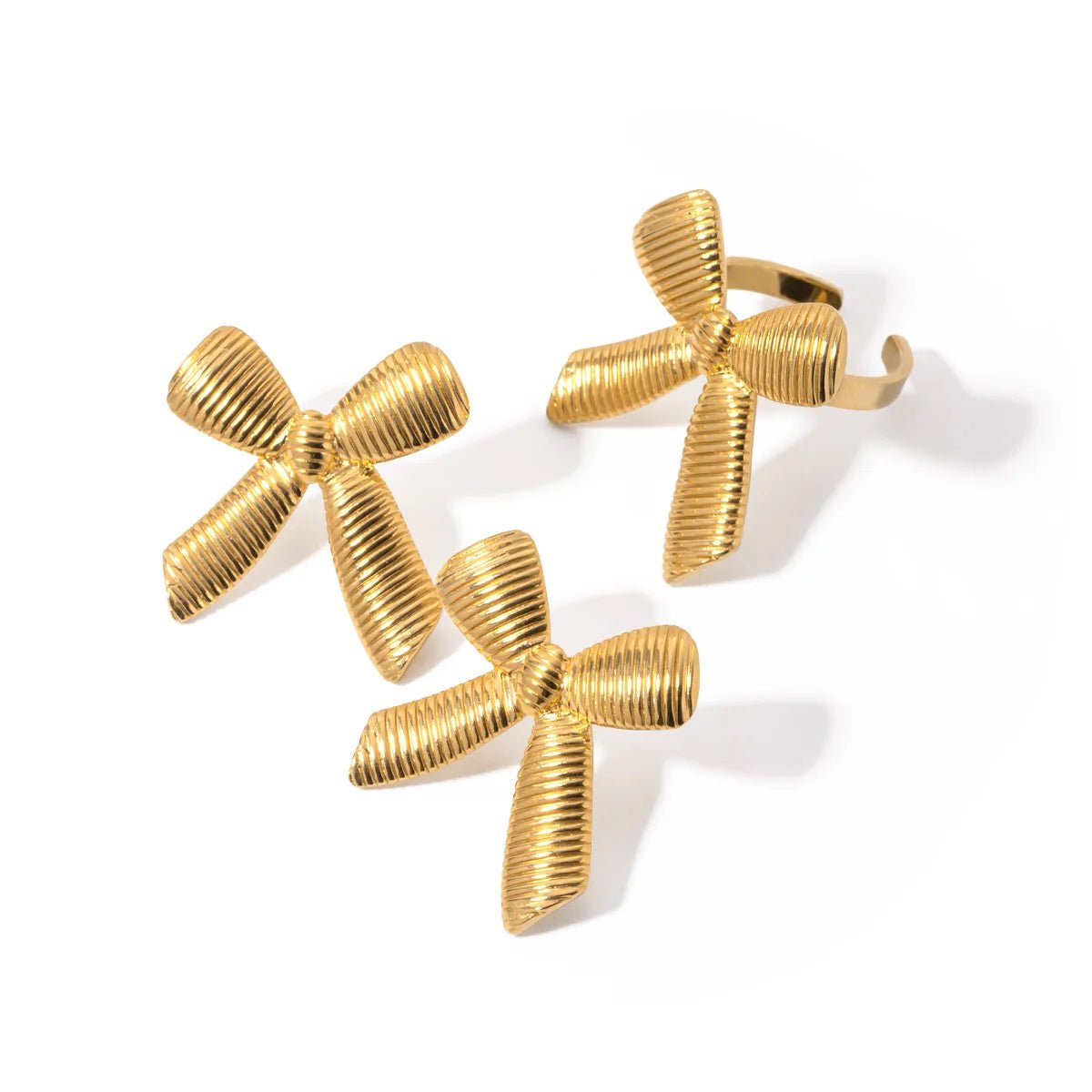 Dainty Striped Bow Elegant Ring and Earrings - Veinci