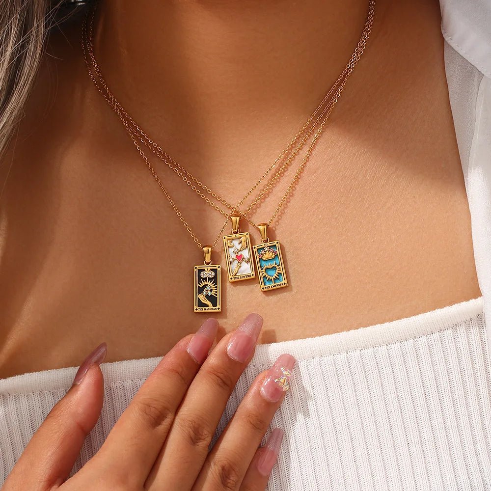 Dainty Tarot Charm Necklaces - Veinci