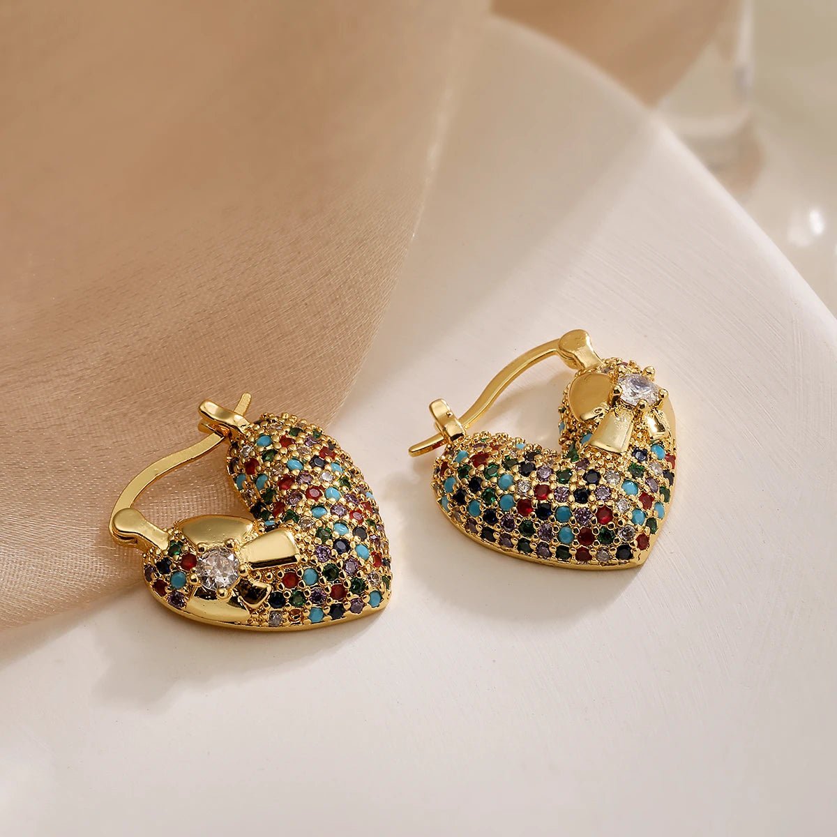 Glamorous Diamond Heart Earrings - Veinci