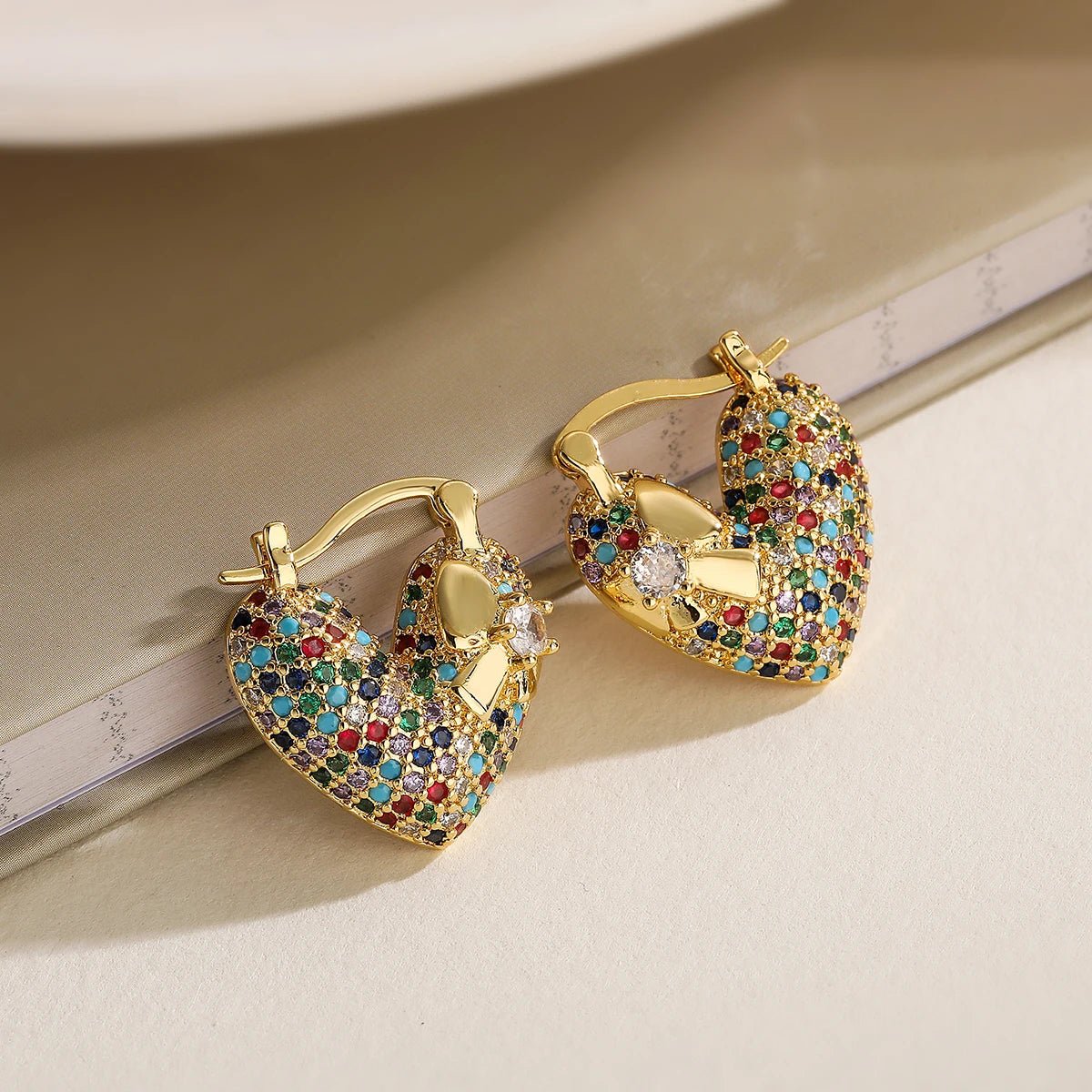 Glamorous Diamond Heart Earrings - Veinci