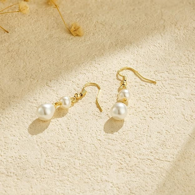 Dainty Pearl Droplets Earrings
