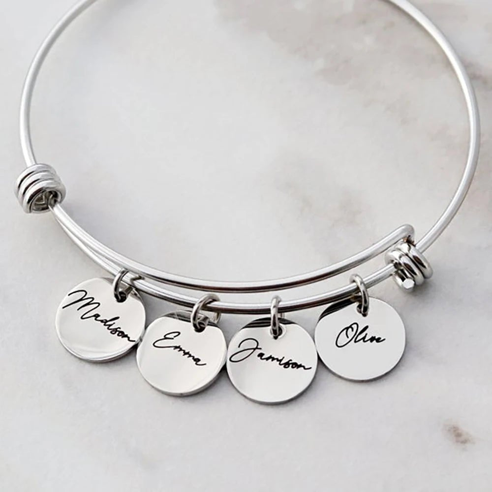 Personalized Family Bangle Bracelet - Veinci