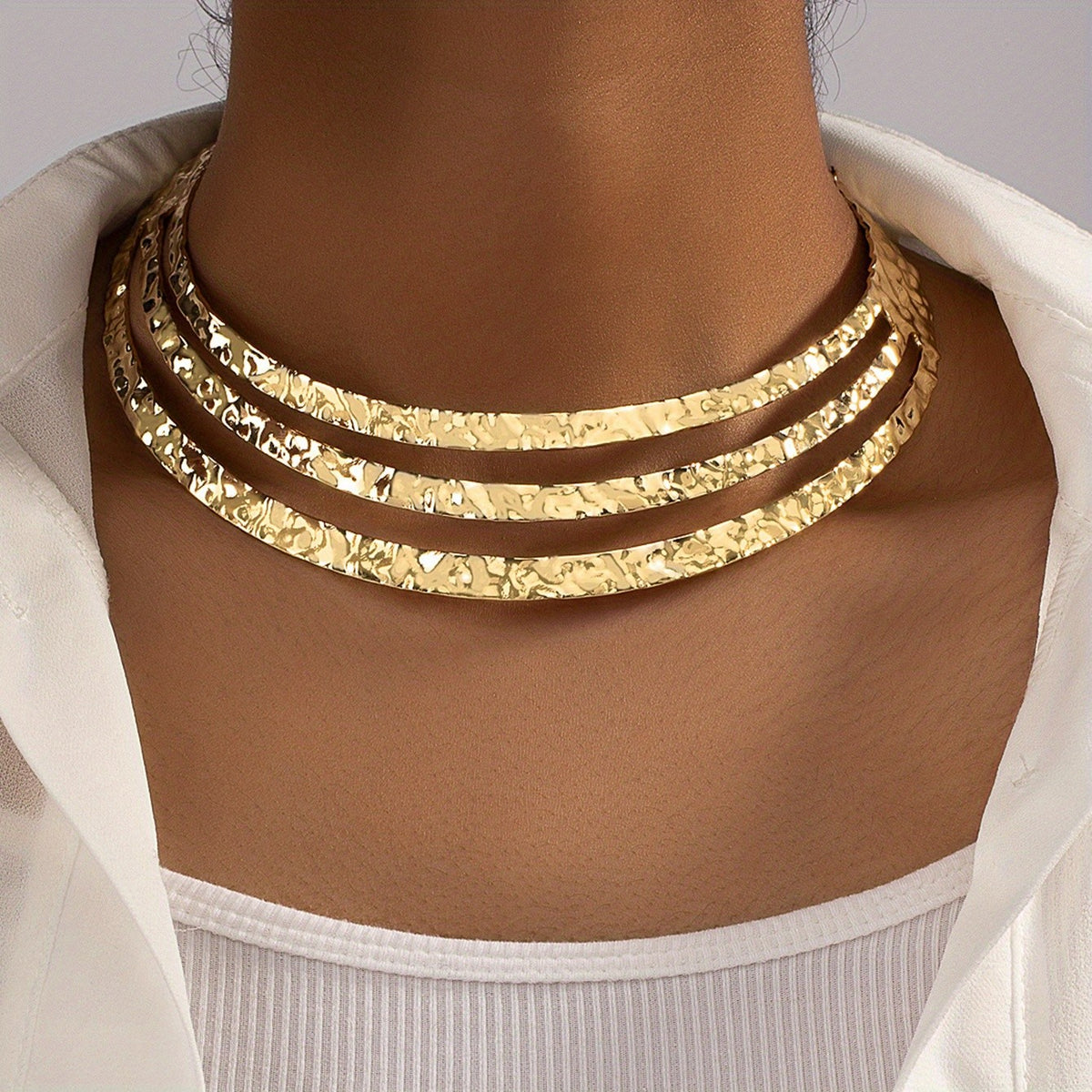14k Classy Hammered Collar Necklace