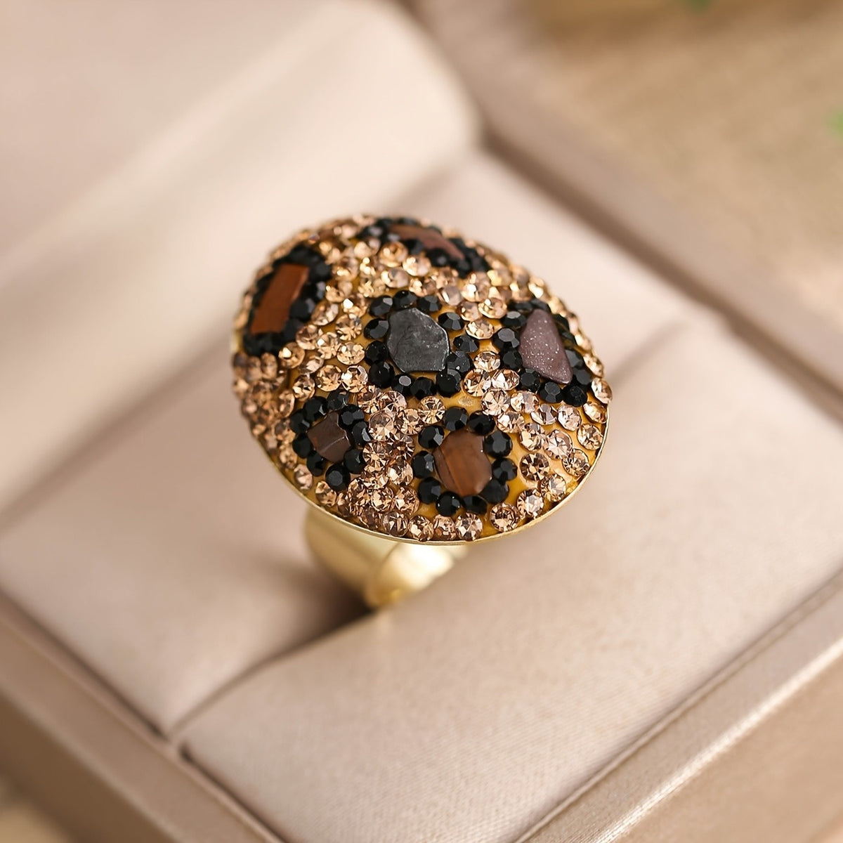 18k Vintage Leopard Statement Ring