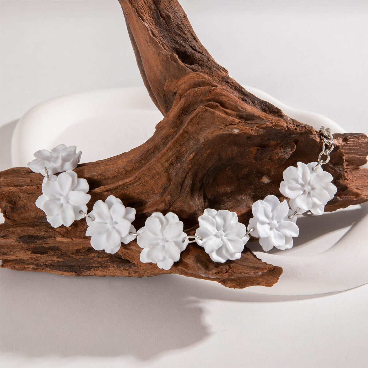 Elegant White Floral Resin Necklace
