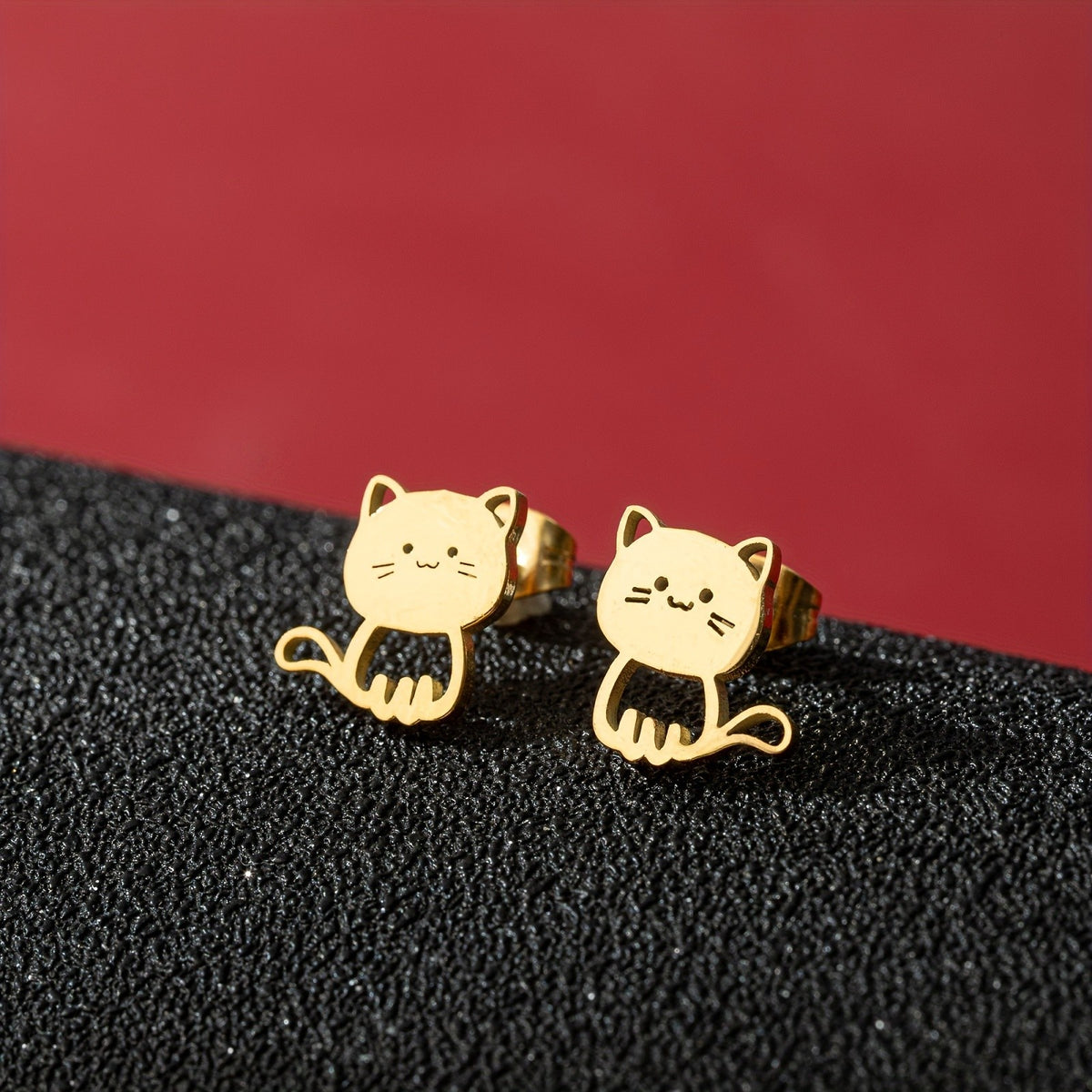 Dainty Cute Cat Stud Earrings