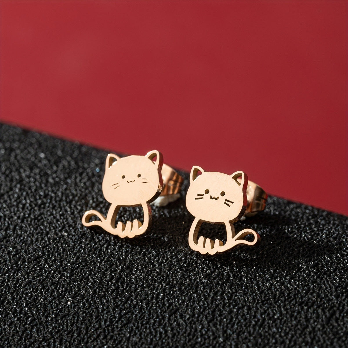 Dainty Cute Cat Stud Earrings