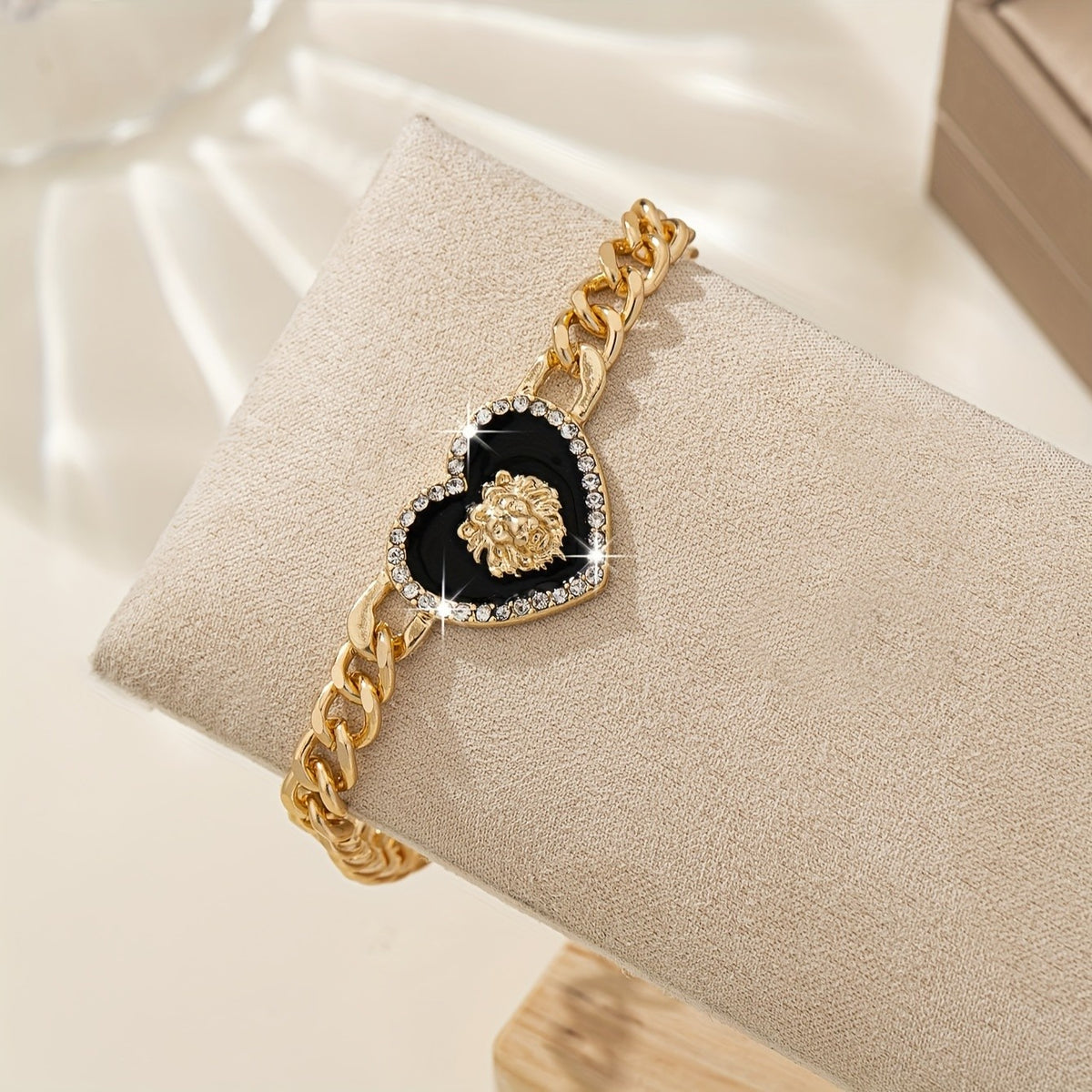 Classy Black Heart Lion Anklet