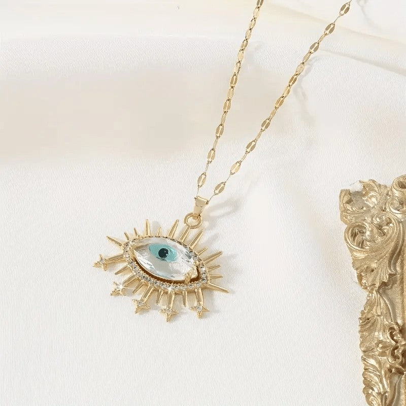 Classy Zirconia Rayed Eye Pendant