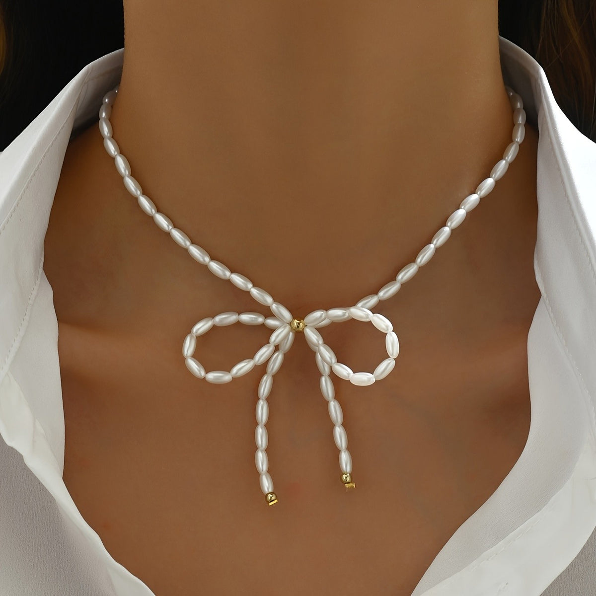 Dainty Faux Pearl Bow Necklace