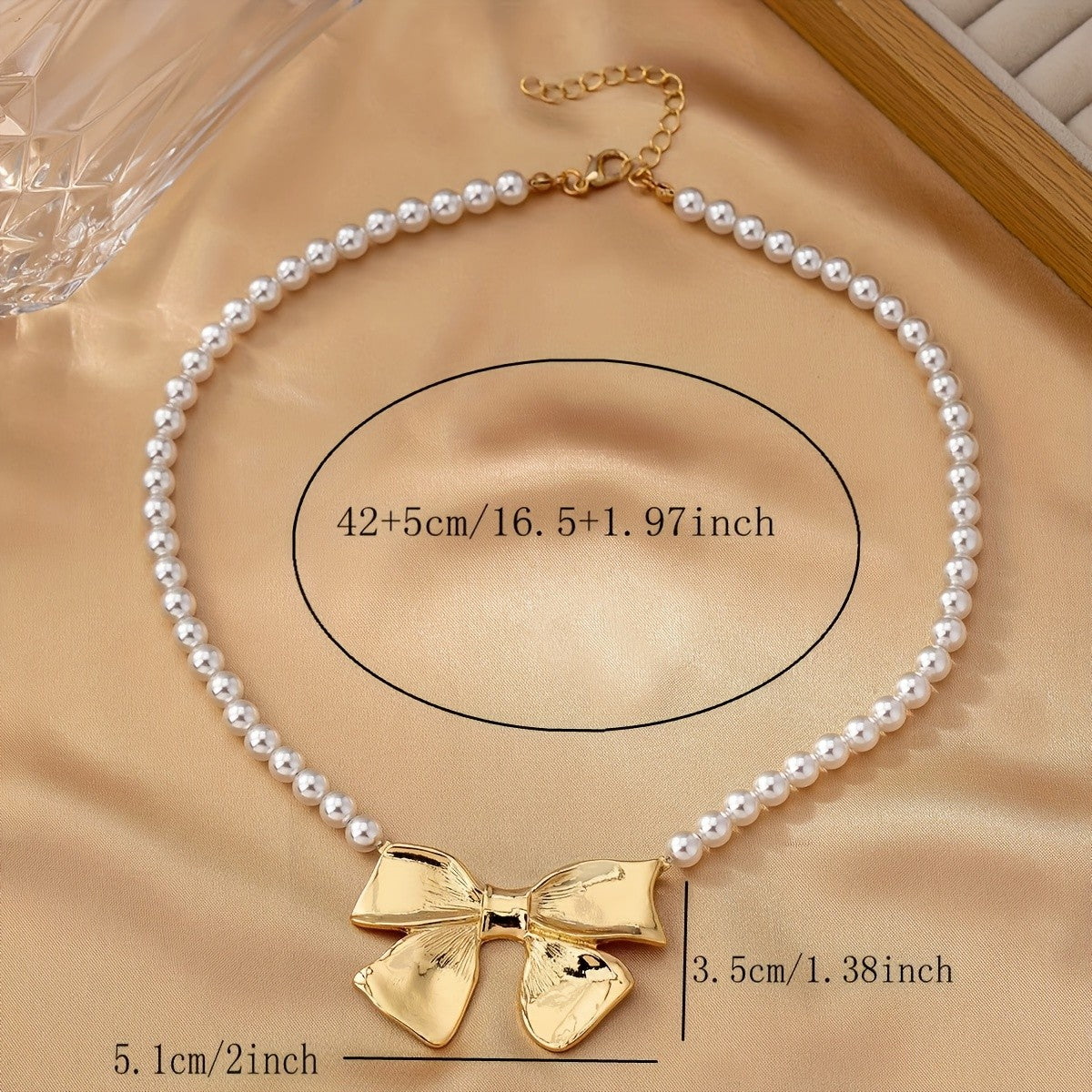 Elegant Faux Pearl Bow Necklace