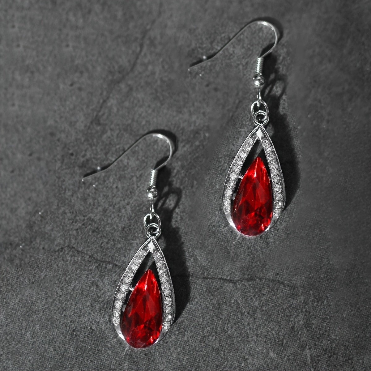 Romantic Red Teardrop Crystal Dangle Earrings