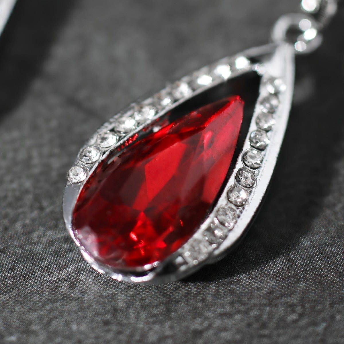 Romantic Red Teardrop Crystal Dangle Earrings