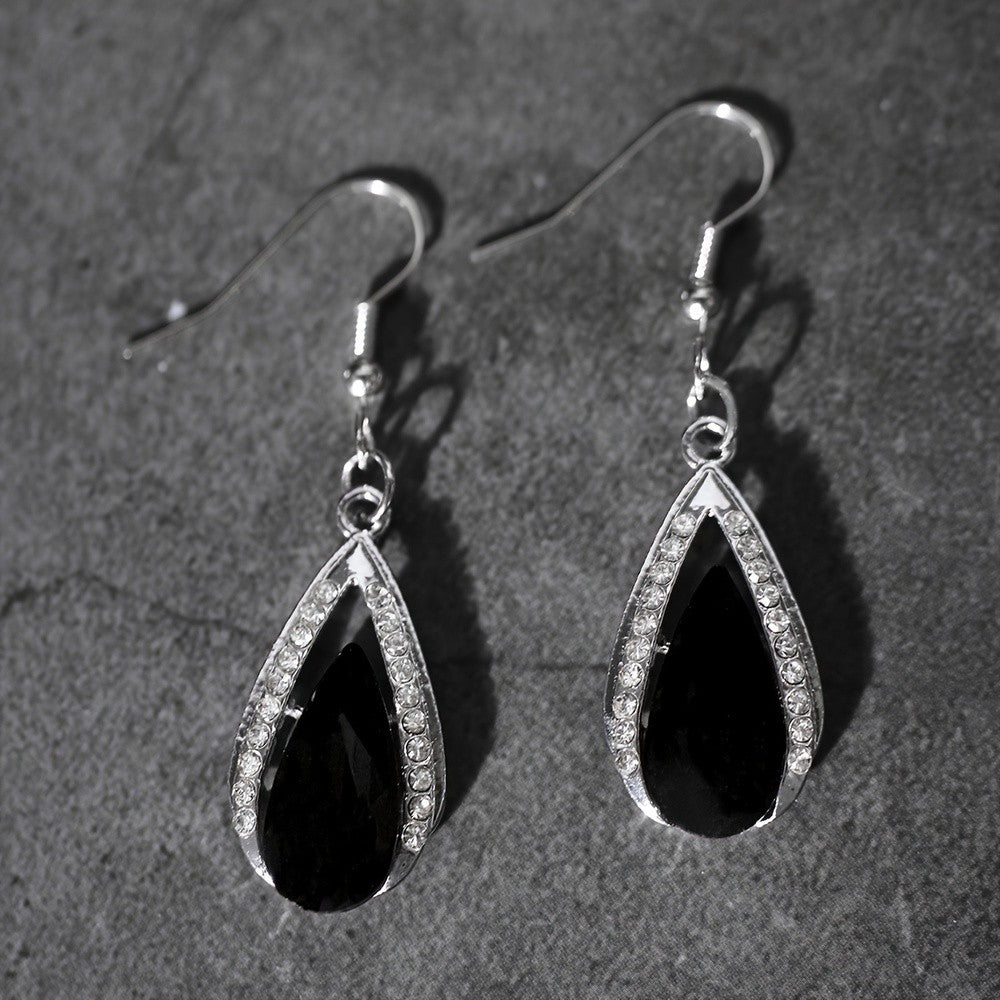 Romantic Red Teardrop Crystal Dangle Earrings