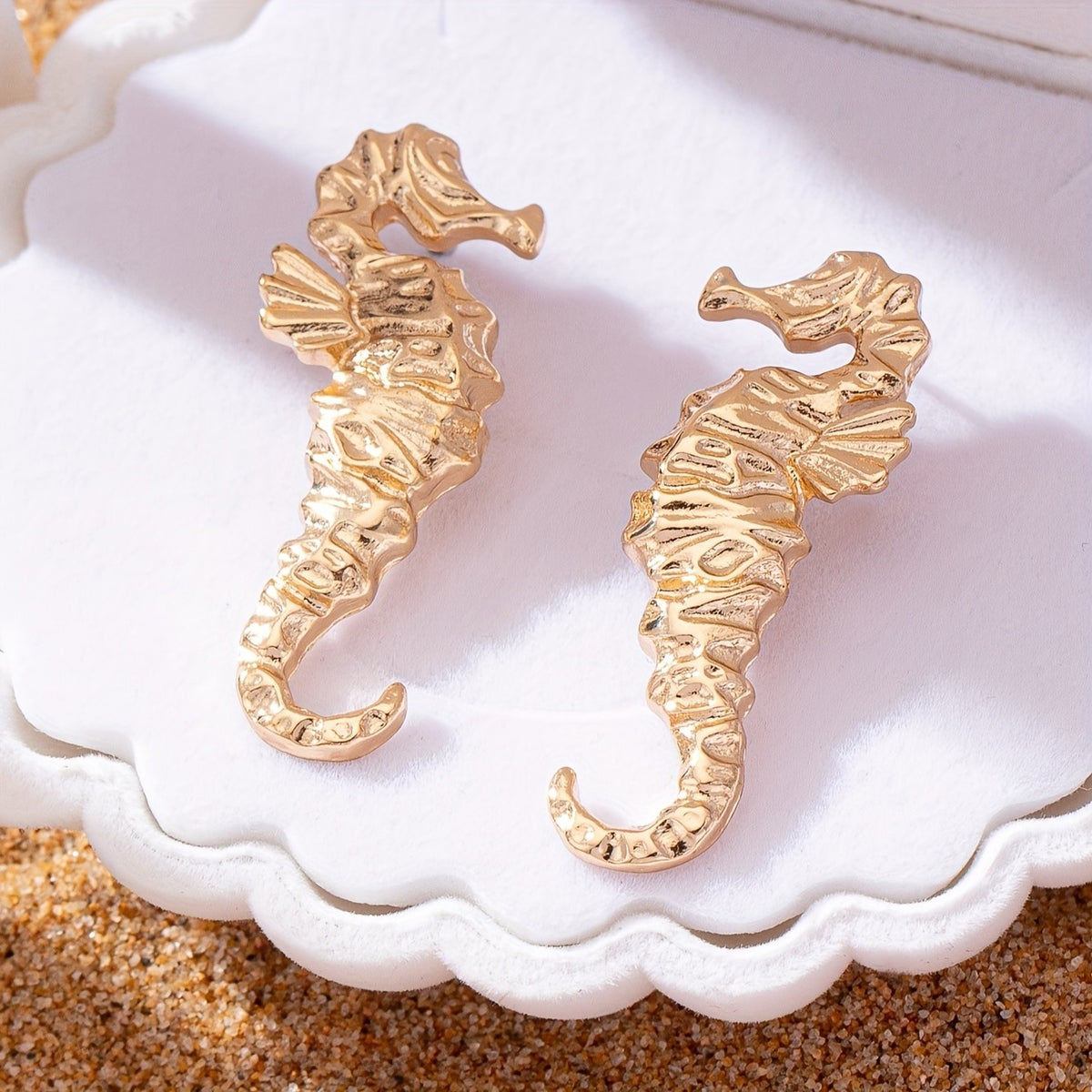 14k Vintage Seahorse Earrings