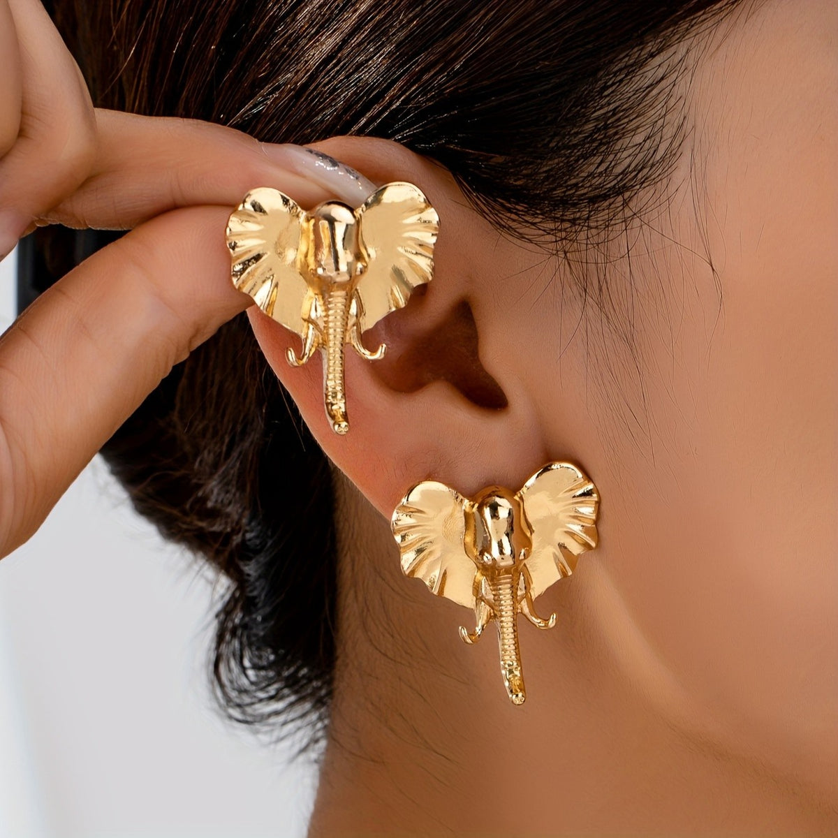 14k Vintage Elephant Earrings