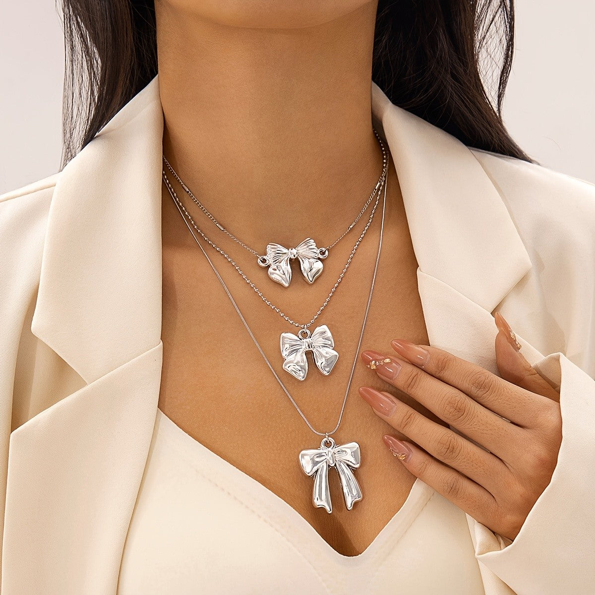 Romantic Layered Bow Pendant Necklace