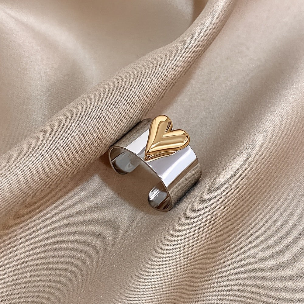 2pc Classy Two-Tone Heart Ring Set