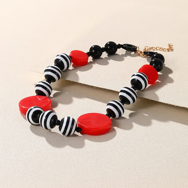 Elegant Striped Resin Statement Necklace
