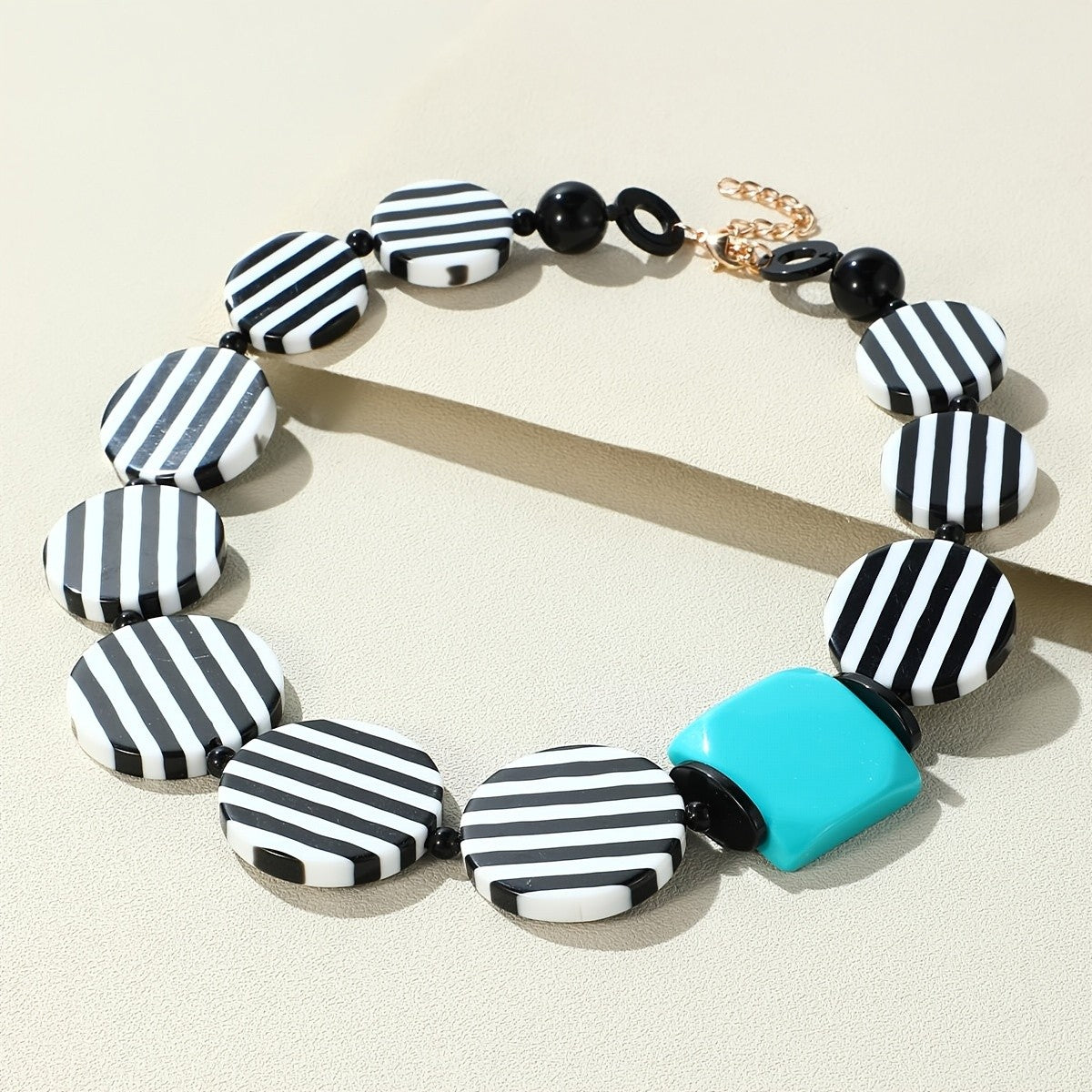 Elegant Striped Resin Statement Necklace