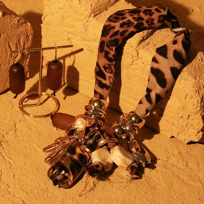 Boho Leopard Print Resin Necklace Set